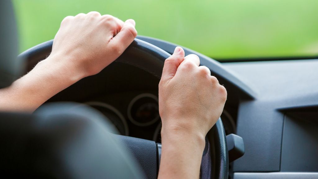 「車検切れに気づいた!」そのまま持ち込みはOK?