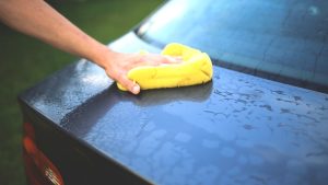 【水垢は洗車で落とせる？】水垢の原因・対策・予防法からQ&Aまで一挙解説！