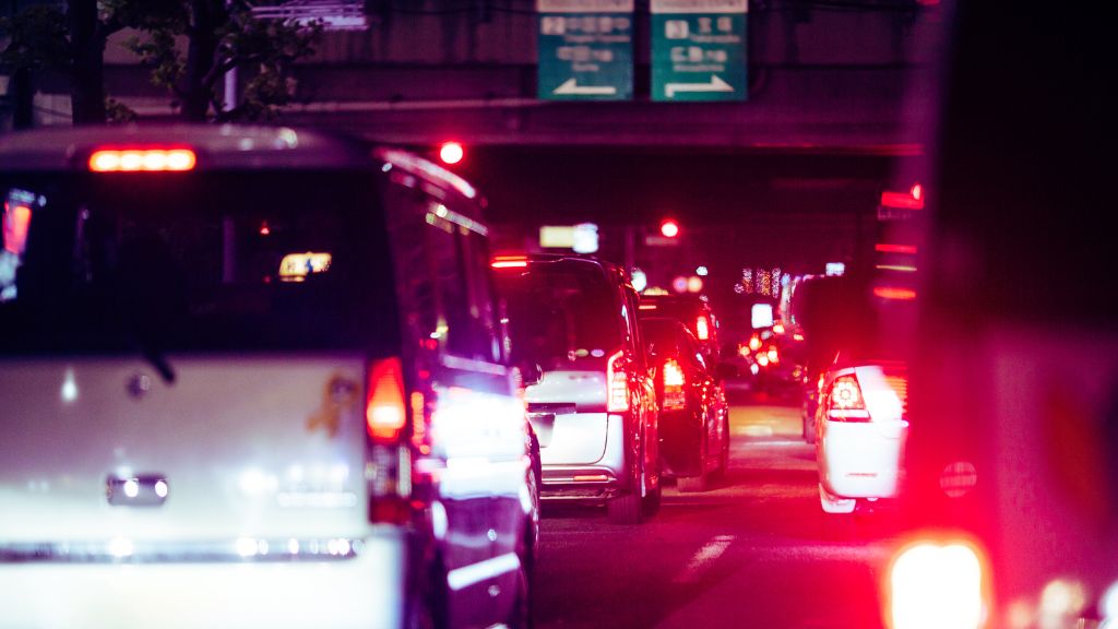 ブレーキランプ交換を依頼できる場所と特徴、費用の目安